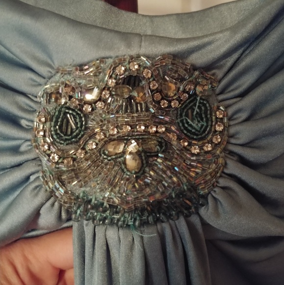 Top - Picture 2 of 3